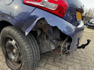 Peugeot 208 1.2 VTi Active picture 7