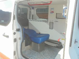Opel Vivaro 3x Ambulance, Airco, Cruise control, 2x schuifdeur picture 8