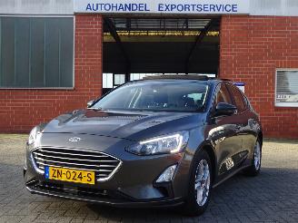 Vrakbiler auto Ford Focus 1.0 EcoBoost Trend Edition Business Panorama, Airco, Navi 2019/7