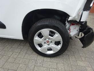 Fiat Doblo PureTech 1.2i 81kw/110pk Euro6, Airco, Cruise, Camera, DAB+ picture 24