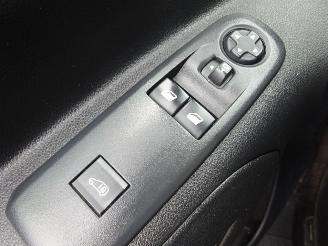 Fiat Doblo PureTech 1.2i 81kw/110pk Euro6, Airco, Cruise, Camera, DAB+ picture 15