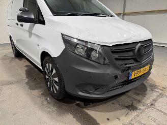 Mercedes eVito 66kWh Lang 85kW Navi Camera picture 22