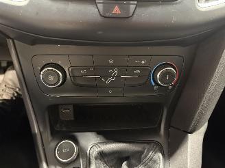 Ford Focus 1.0Titanium 92kW Airco picture 18