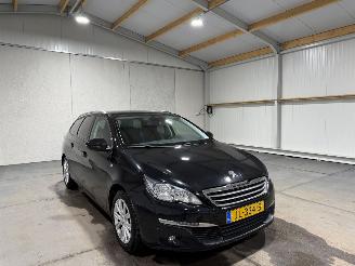 Peugeot 308 1.2 96kW PureTech Style Airco Navi picture 3