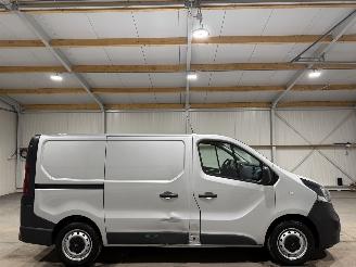skadebil bedrijf Opel Vivaro 1.6CDTi 92kW Edition Camera Airco 2019/10