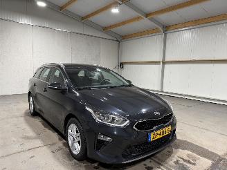 Kia Ceed 1.6CRDi 85kW Clima Camera Dynamicline picture 3