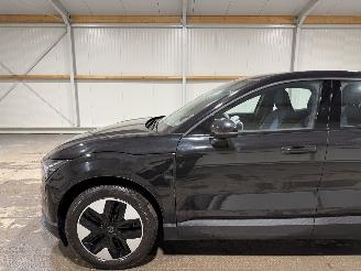 Volvo EX30 69kWh Extended Range Core 200kW Single Motor picture 13