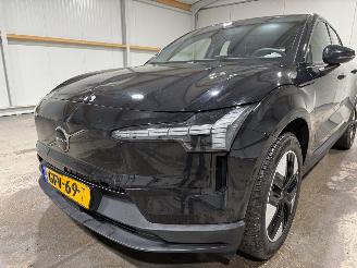 Volvo EX30 69kWh Extended Range Core 200kW Single Motor picture 24