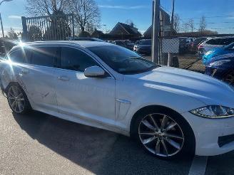 Jaguar XF sportbrake picture 6