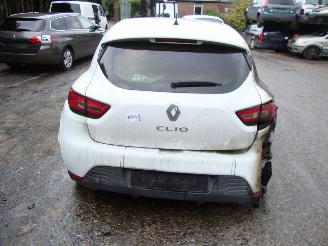 Renault Clio  picture 5