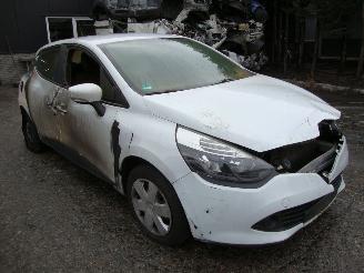 Renault Clio  picture 3
