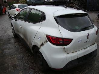 Renault Clio  picture 6