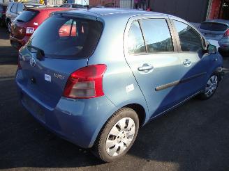 Toyota Yaris  picture 3