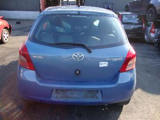 Toyota Yaris  picture 4