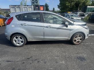Ford Fiesta  picture 6
