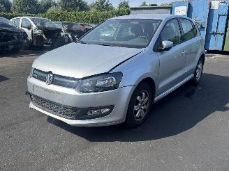 Vrakbiler auto Volkswagen Polo  2011/1