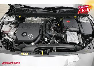 Mercedes Cla-klasse 180 Shooting Brake Star Ed. 7G-T AMG LED ACC Camera SHZ 6.727 km! picture 10