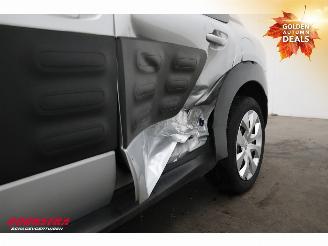 Citroën C4 cactus 1.2 PureTech Feel Airco Navi PDC picture 8