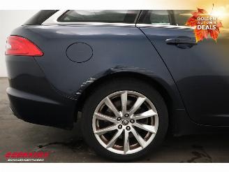 Jaguar XF Sportbrake 3.0D S Aut. Glasdak Navi Leder SHZ picture 8
