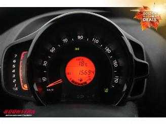 Toyota Aygo 1.0 VVT-i x-clusiv Apple/Android Clima Cruise Camera PDC 15.694 km! picture 18