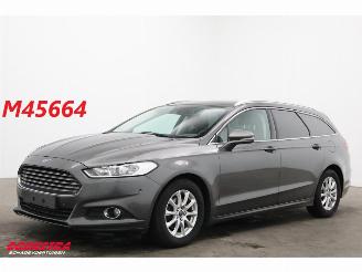 krockskadad bil auto Ford Mondeo Wagon 2.0 TDCi 150 PK Aut. Trend Navi Clima Cruise SHZ PDC 2015/11
