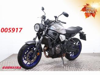 krockskadad bil motor Yamaha  XSR700 ABS 28.102 km! 2016/8