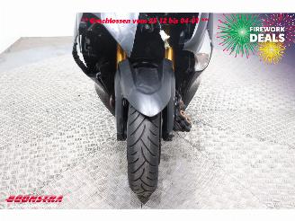 Yamaha  T-Max 530 Black Max Akrapovic picture 15