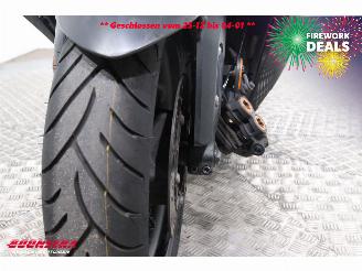 Yamaha  T-Max 530 Black Max Akrapovic picture 18