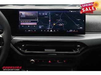 BMW 3-serie 330e Schuifdak 360° LED Cruise SHZ 4.216 km! picture 16