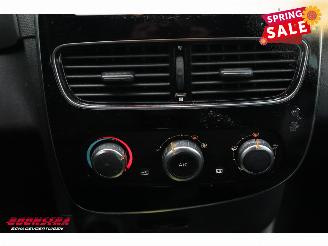 Renault Clio 0.9 TCe Limited Navi Airco Cruise PDC picture 19