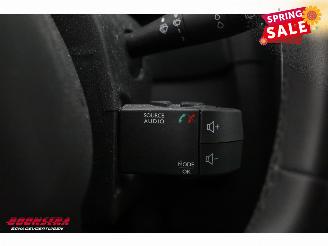 Renault Clio 0.9 TCe Limited Navi Airco Cruise PDC picture 17