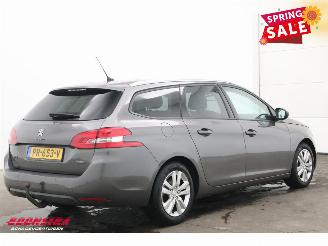 Peugeot 308 SW 1.2 PureTech Active Pano Navi Clima Cruise PDC AHK picture 3