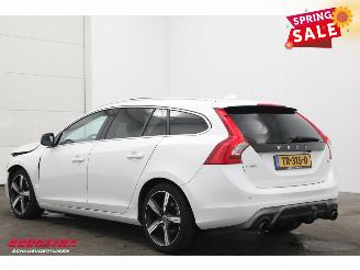 Volvo V-60 2.0 T4 Aut. R-Design Schuifdak Leder Navi Clima Cruise Camera SHZ PDC AHK picture 4