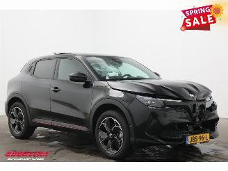 Alfa Romeo Junior Elettrica Speciale 54 kWh Pano LED ACC Massage Camera 5.351 km! picture 2