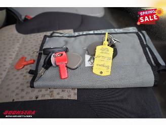 Renault Midlum 220.12 Kuhlkoffer Thermo King Dhollandia LBW Euro 5 picture 26