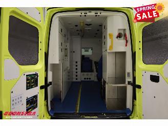 Volkswagen Crafter 2.0 TDI 175 PK DSG Ambulance RTW 2X Schuifdeur Leder Lucht 360° Camera picture 6