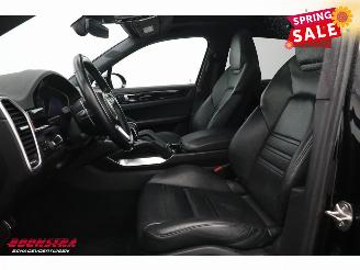 Porsche Cayenne 4.0 Turbo PCCB Pano PDLS+ PASM ACC Burmester 360° AHK 130.433 km! picture 8