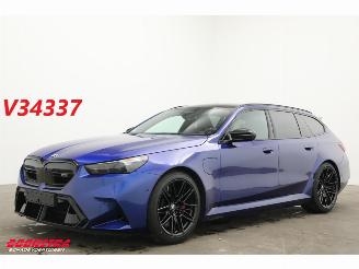 Avarii autoturisme BMW M5 Touring Pano B&W HUD 360° ACC Ventilatie AHK 2025