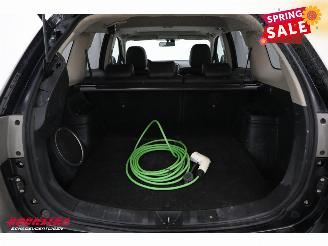 Mitsubishi Outlander 2.0 PHEV Instyle 4WD Leder Schuifdak Navi Clima Cruise SHZ AHK picture 27