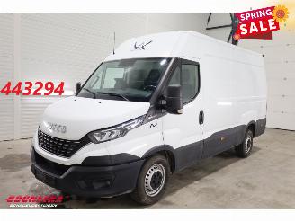 begagnad bil bedrijf Iveco Daily 35S18H HiMatic Navi Clima Cruise Camera AHK 2021/11
