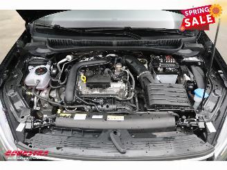 Volkswagen Taigo 1.0 TSI DSG R-Line LED Apple/Android Cruise Camera SHZ 8.184 km! picture 9