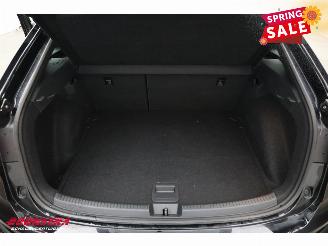 Volkswagen Taigo 1.0 TSI DSG R-Line LED Apple/Android Cruise Camera SHZ 8.184 km! picture 31