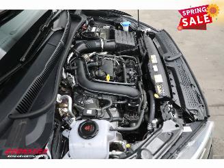 Volkswagen Taigo 1.0 TSI DSG R-Line LED Apple/Android Cruise Camera SHZ 8.184 km! picture 8