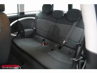 Mini Clubman 1.6 Cooper Airco picture 9
