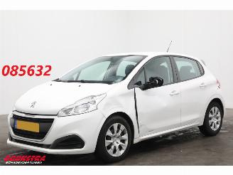 Coche accidentado Peugeot 208 1.2 PureTech Like Cruise Airco Bluetooth 2018/10