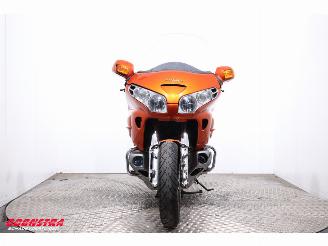 Honda GL 1800 Gold Wing Dual C-ABS Deluxe Reverse Cruise picture 6