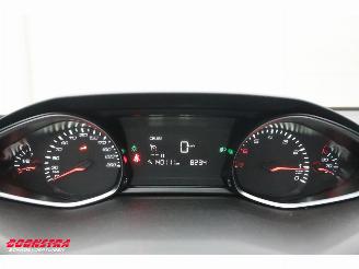 Peugeot 308 SW 1.2 PureTech Blue Lease Navi Clima Cruise LED Apple/Android picture 12