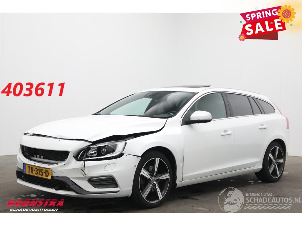 Volvo V-60 2.0 T4 Aut. R-Design Schuifdak Leder Navi Clima Cruise Camera SHZ PDC AHK