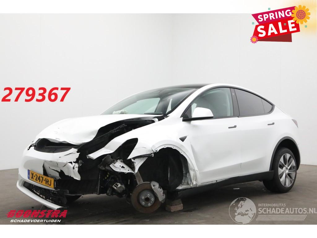 Tesla Model Y RWD 58 kWh Pano LED ACC Leder Camera