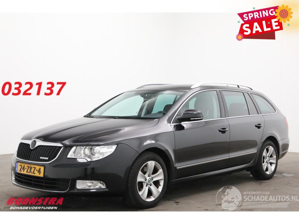Skoda Superb Combi 1.6 TDI Greenline Ambition Memory Xenon Navi Cruise SHZ PDC